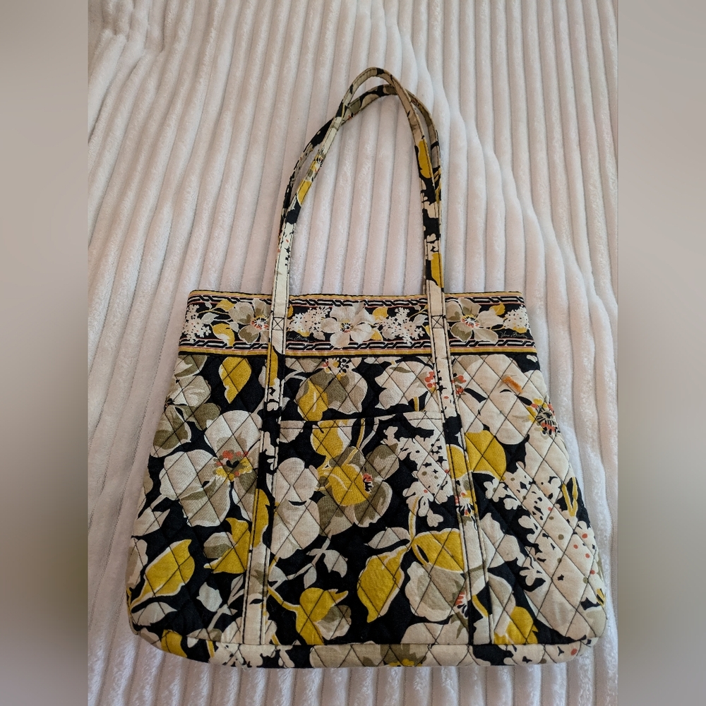 Vera Bradley dogwood tote